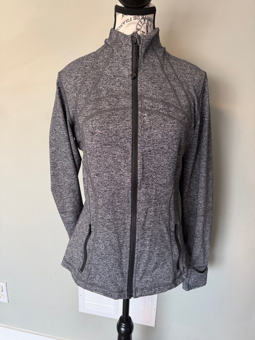 Lululemon Define Jacket . Size 10